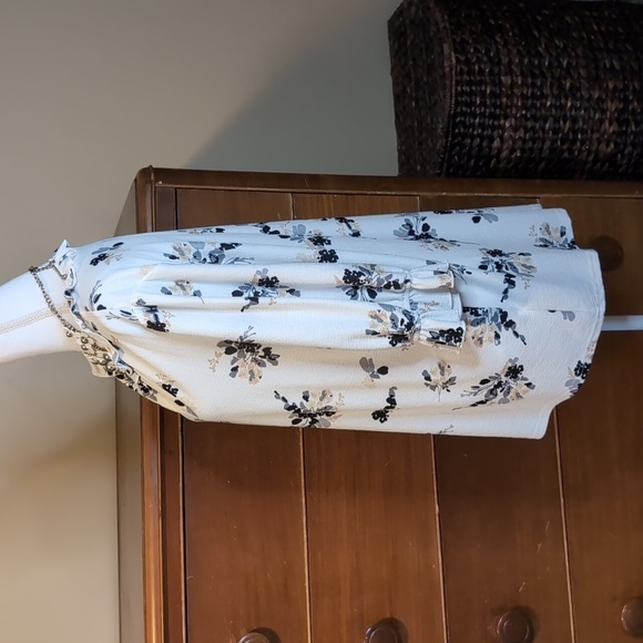 MELLODAY delicate FLORAL BOHO print lightweight blouse 1X - Picture 5 of 12